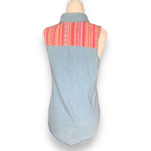 Mudd Shirt Western Style Chambray Denim Pearl Snap Sleeveless Southwestern - Picture 4 of 8